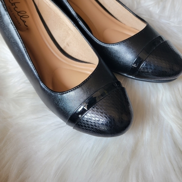 New Abella Jubilee Wedge Pump 9 - Picture 4 of 8